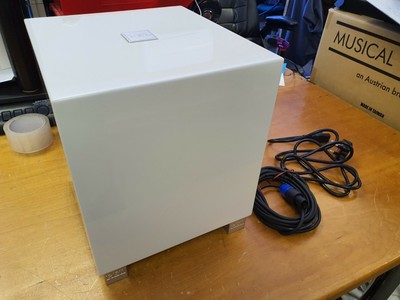 rel subwoofer t5i