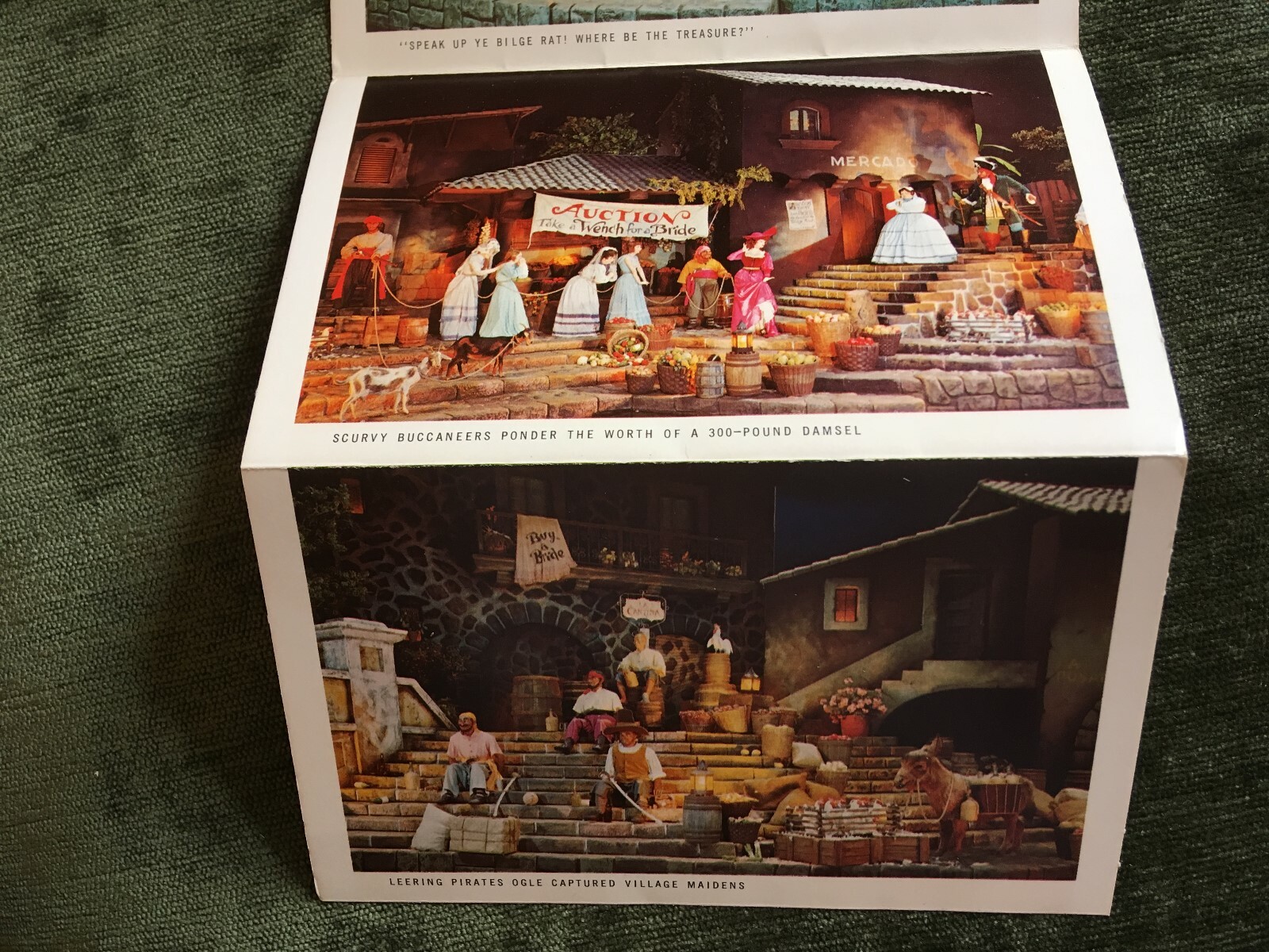 PIRATES OF THE CARIBBEAN DISNEYLAND FOLD-OUT POSTCARD PACKET 1972 12 PHOTOS