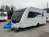 Swift Challenger 480 SE - Solar Panel / Tall Fridge Freezer / External 240 / 12 