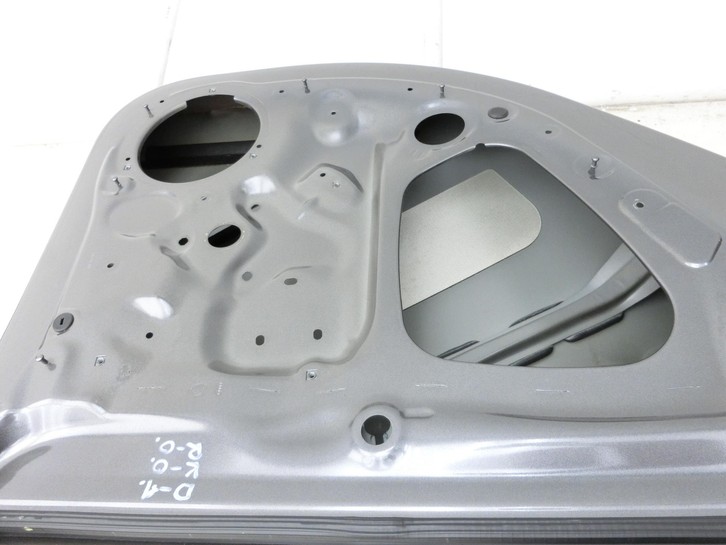 Audi A4 8W B9 19-24 Kombi Tür Links Hinten LX7H Audi A4 8W B9 19-24 24.10.2019 8W9833051G gebraucht Vorschau 7