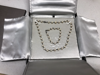 Zales 2024 pearl bracelet