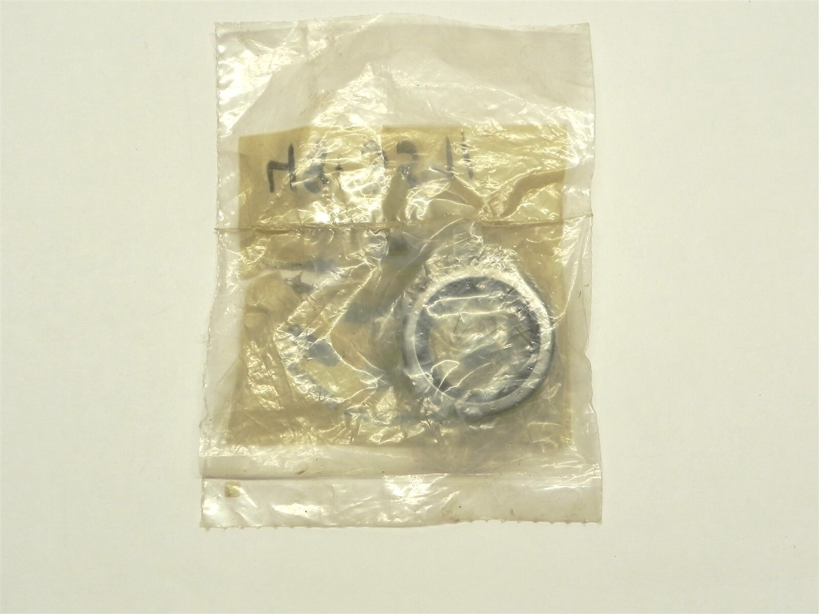 FORD ヴィンテージ Amazon.com: Ford Genuine Motor Co. Shift Lever Pin Assembly