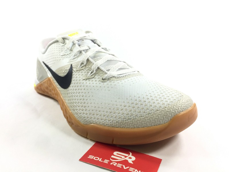 nike metcon 4 light bone