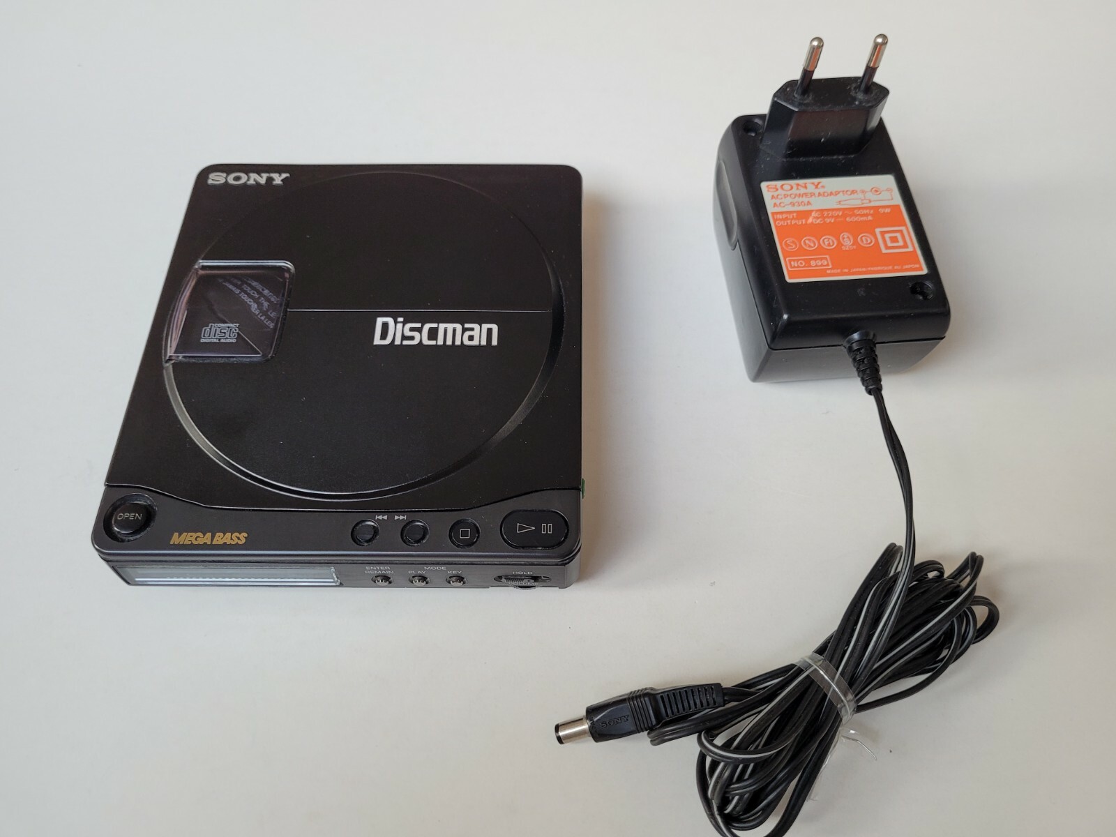 Sony Discman D-90 + Alimentation