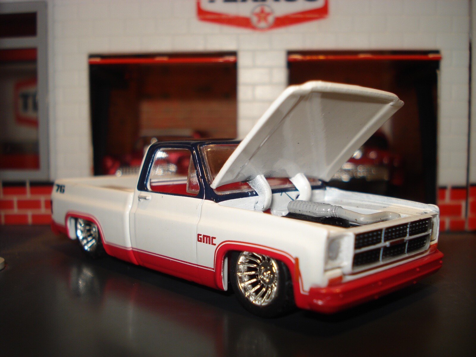 Amazon.com: Truck 1/64 2022 GMC Sierra 3500 Denali Dually