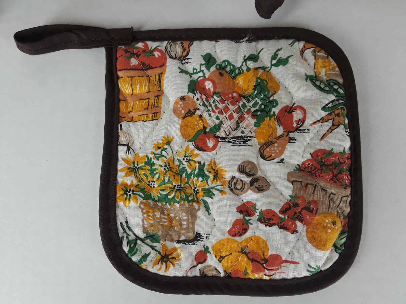 Vintage Sears Fruit Vegetable Flowers Oven Mitts Potholder Kitchen Linens