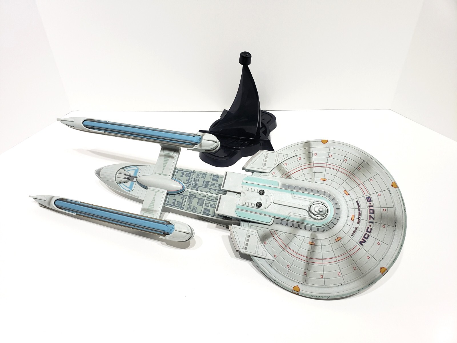 スタートレック エンタープライズ NCC－1701-B バトル