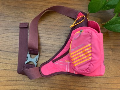 nathan triangle waist pack