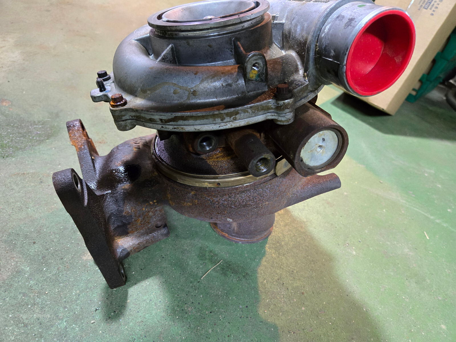 12642314 CHEVY GMC 6.6L DURAMAX DIESEL USED TURBO TURBOCHARGER OEM LML - Picture 9 of 13