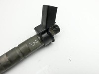 BMW F06 640d 12-18 3,0 230KW Injektor Einspritzdüse Zyl.3 BMW F06 640d 12-18 07.02.2018 1353-7823461 7823461-01... Vorschau 4