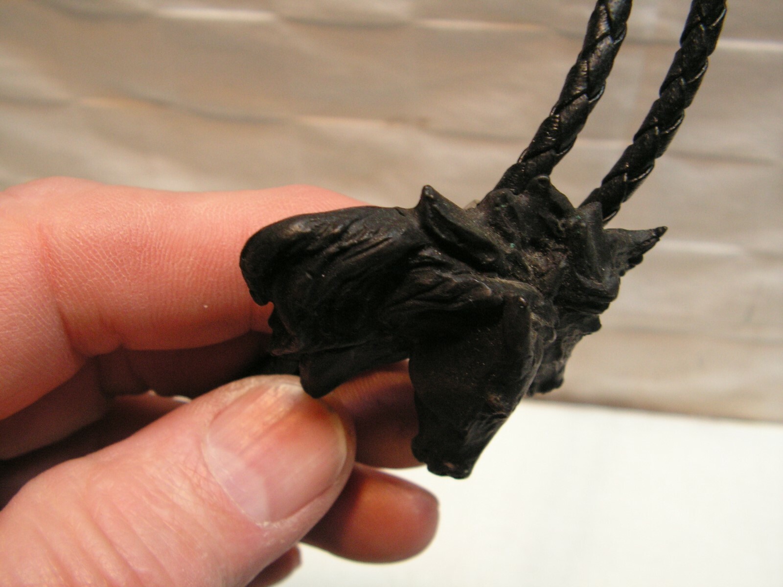 Bronze Horse Heads Bolo Tie with Ends From Artist / Sculpture Jo Saylors Estate