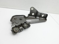Nissan NV200 09-21 Kombi Führungsrolle für Schiebetür Rechts Unten Nissan NV200 09-21 09.08.2012 82420JX00B gebraucht Vorschau 2