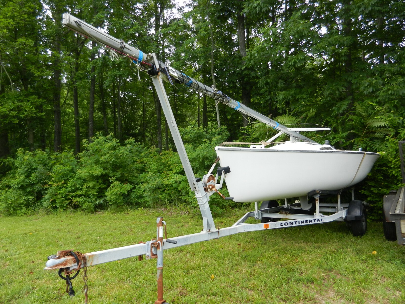 Henderson SR Max 21 Racing Sailing Sailboat