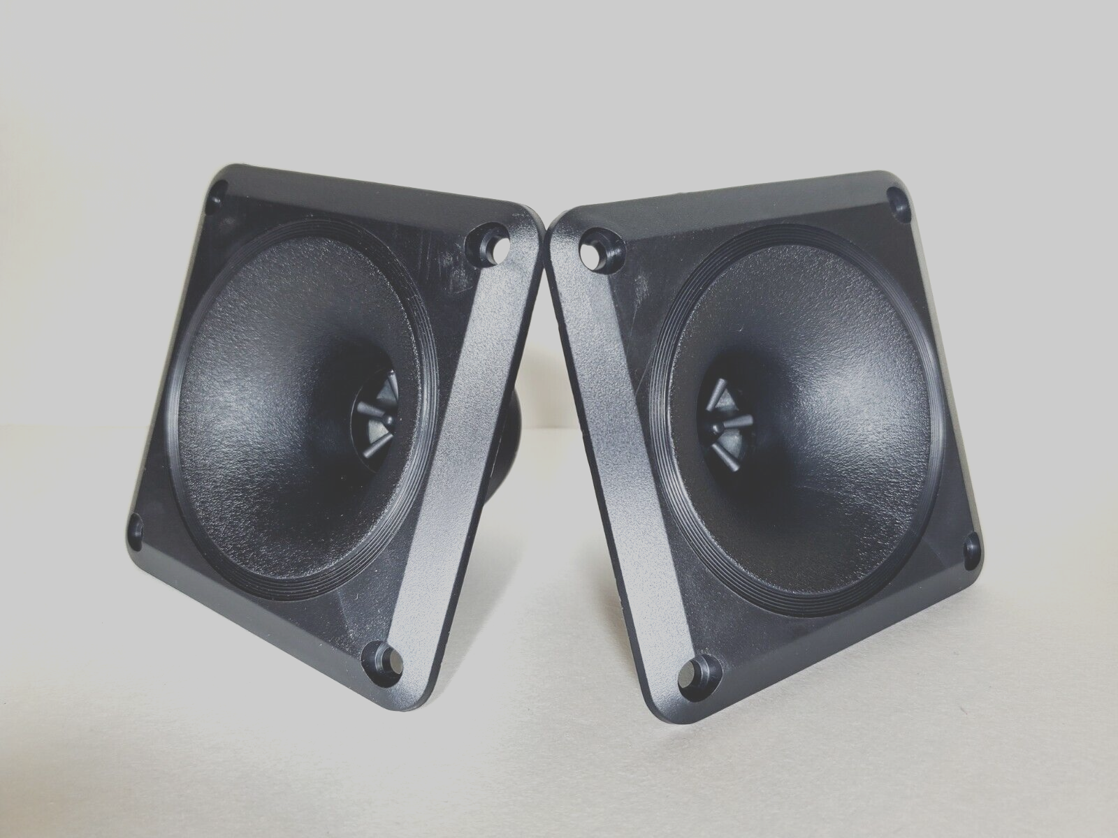 2-pcs NEW 3.5" High Frequency Horn piezo Tweeter PA, Pro sound, Dj, Car Stereo