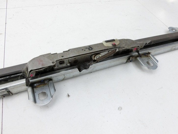 Toyota Previa Estima R3 00-05 Laufschiene Bodenschiene für Sitze Rechts Toyota Previa Estima R3 00-05 01.07.2000... Vorschau 4