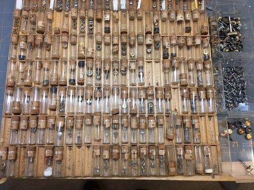 Very Large Lot of Pocket Watch And Watch Crowns & Stems, Ready To Use Condition