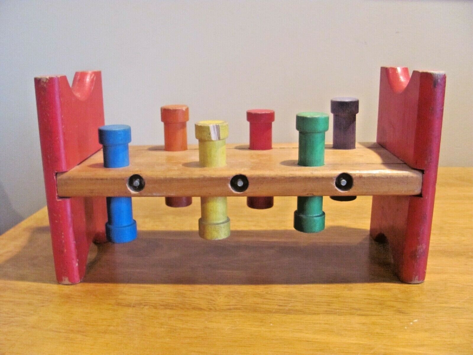 VINTAGE PLAYSKOOL WOODEN POUNDING BENCH TOY