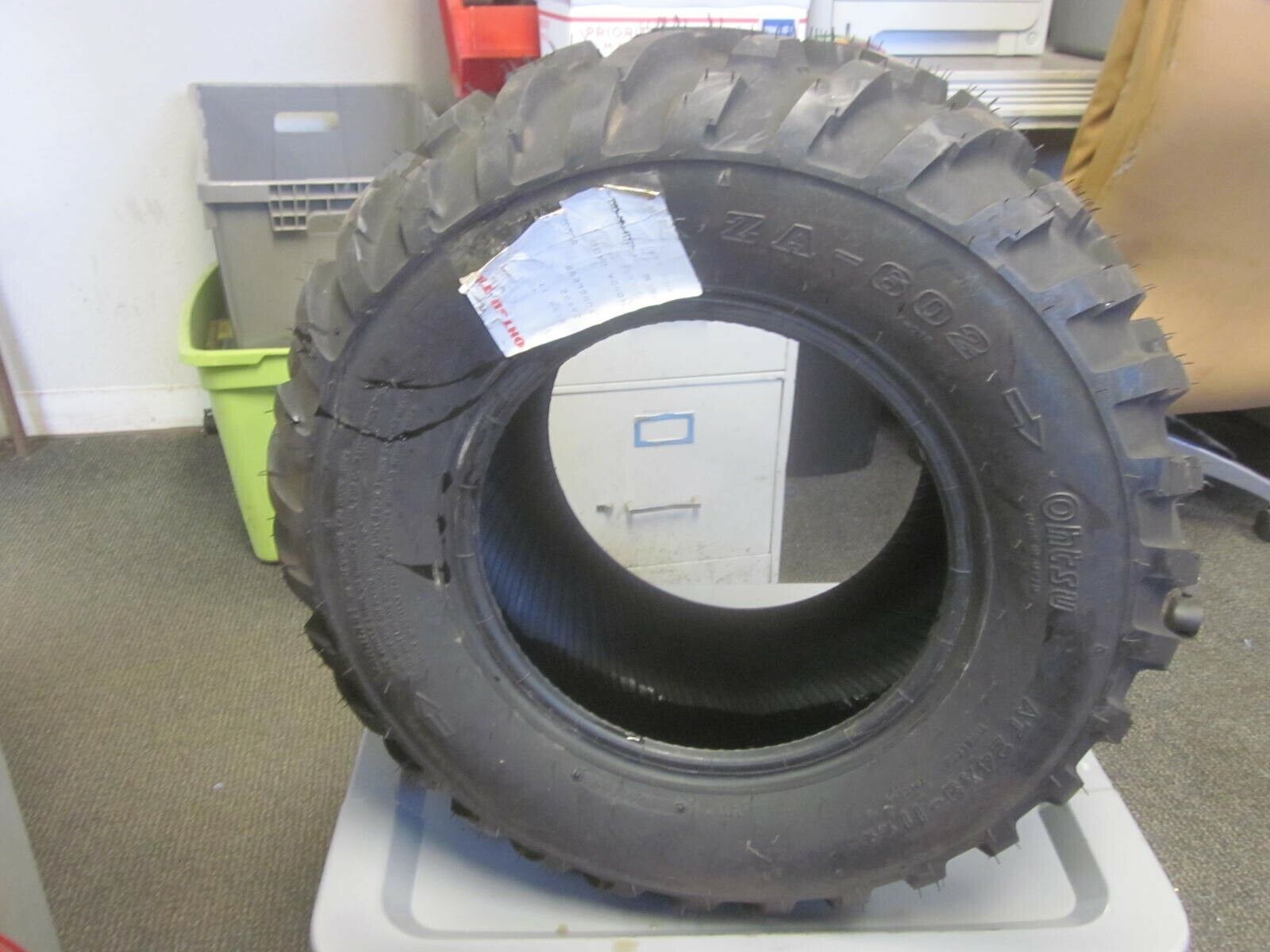 NOS Ohtsu ZA-602 H-Trak Tubeless Tire AT24x9-11 Honda 00-05 NOS Ohtsu ZA-602 H-Trak Tubeless Tire AT24x9-11 Honda 00-05