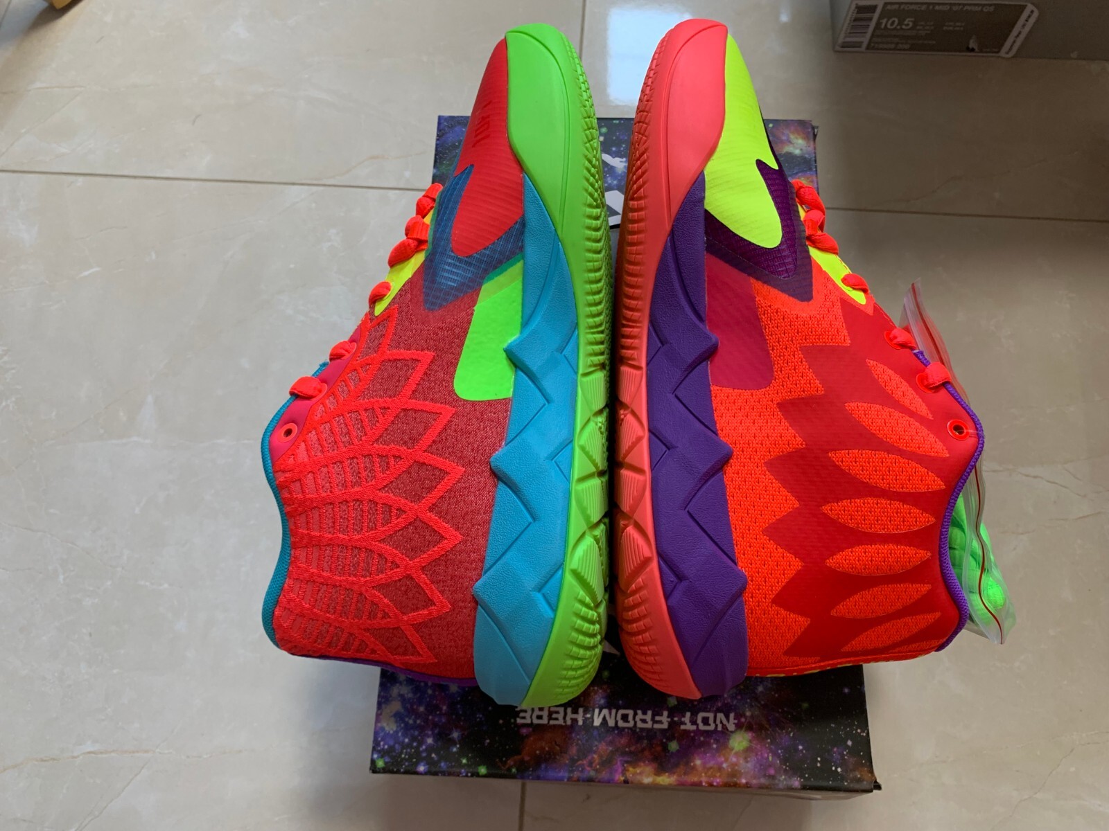 Pre-owned Puma Mb.01 Be You Lamelo Ball Boys Gs Kids Youth Green Gecko Red Blast 376889-01