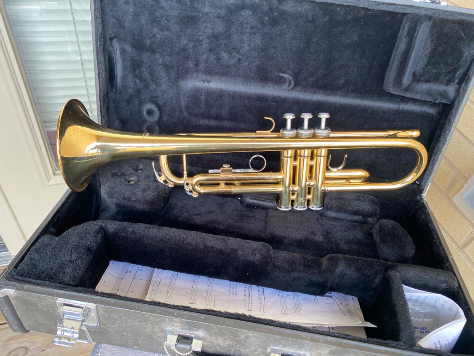 Yamaha YTR 2335 Trumpet with Case | eBay Yamaha YTR 2335 Trumpet with Case | eBay