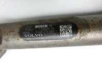 Volvo XC60 156 13-17 2,4 140KW Verteilerrohr für Hochdruck Verteiler Volvo XC60 156 13-17 23.11.2016 30777759... Vorschau 4