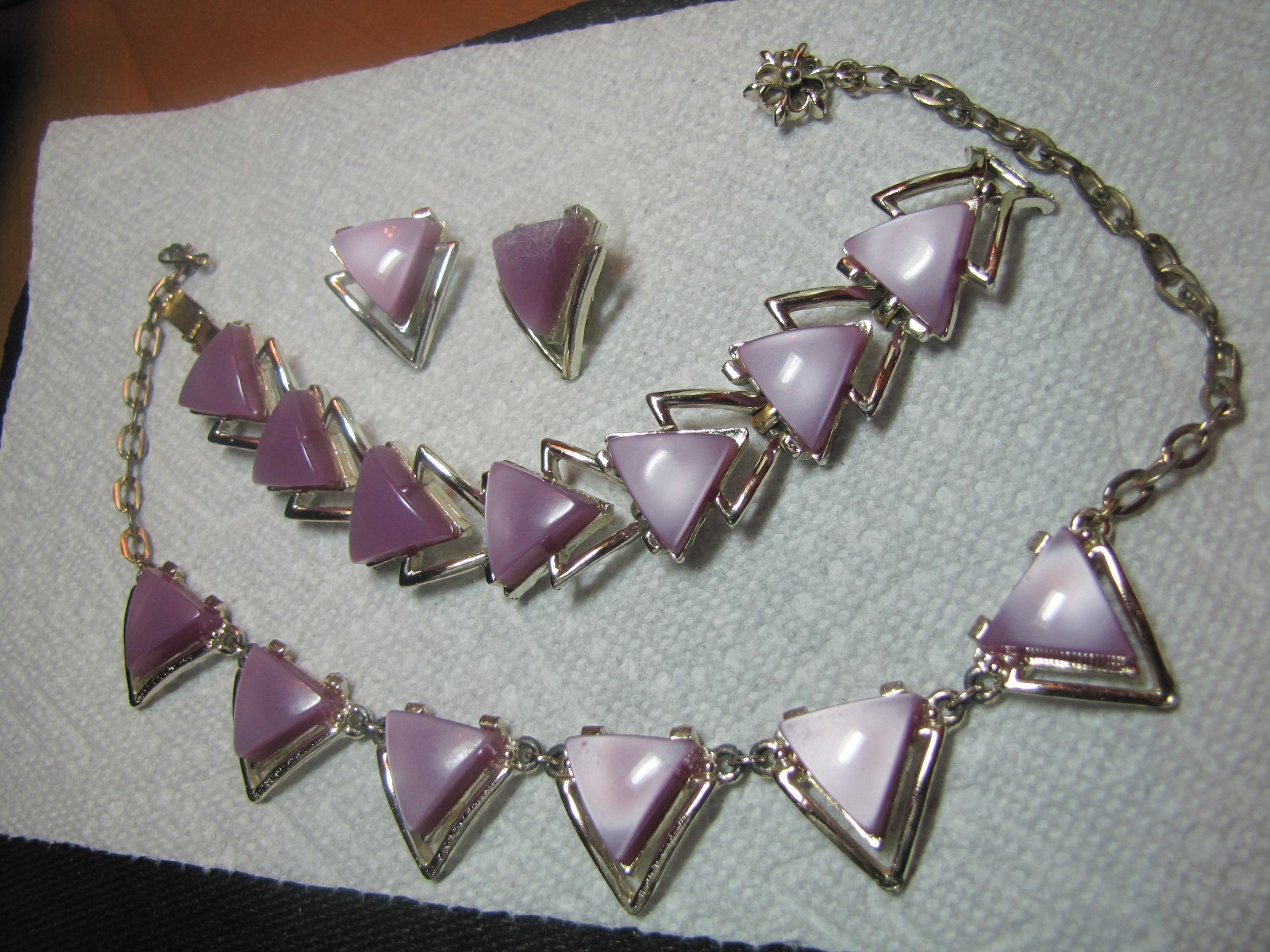 Vintage 3 Pc. Themoset Lucite Parure 3D Lavender Triangles Set Excellent (19)