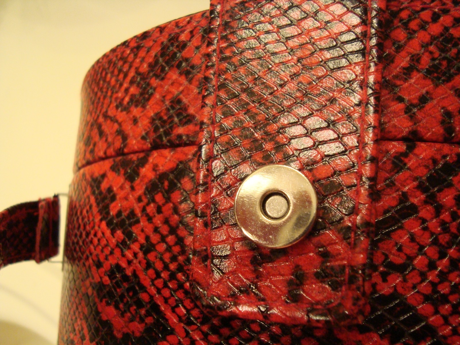 Round Makeup Case with handle Red Faux Snake