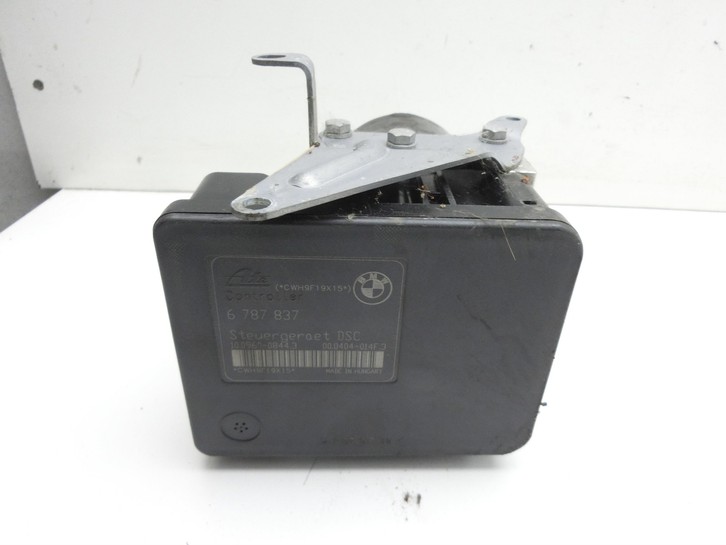 BMW E91 320i LCI 08-11 ABS Steuergerät Aggregat Hydraulikblock BMW E91 320i LCI 08-11 31.08.2009 2460468... Bild 5