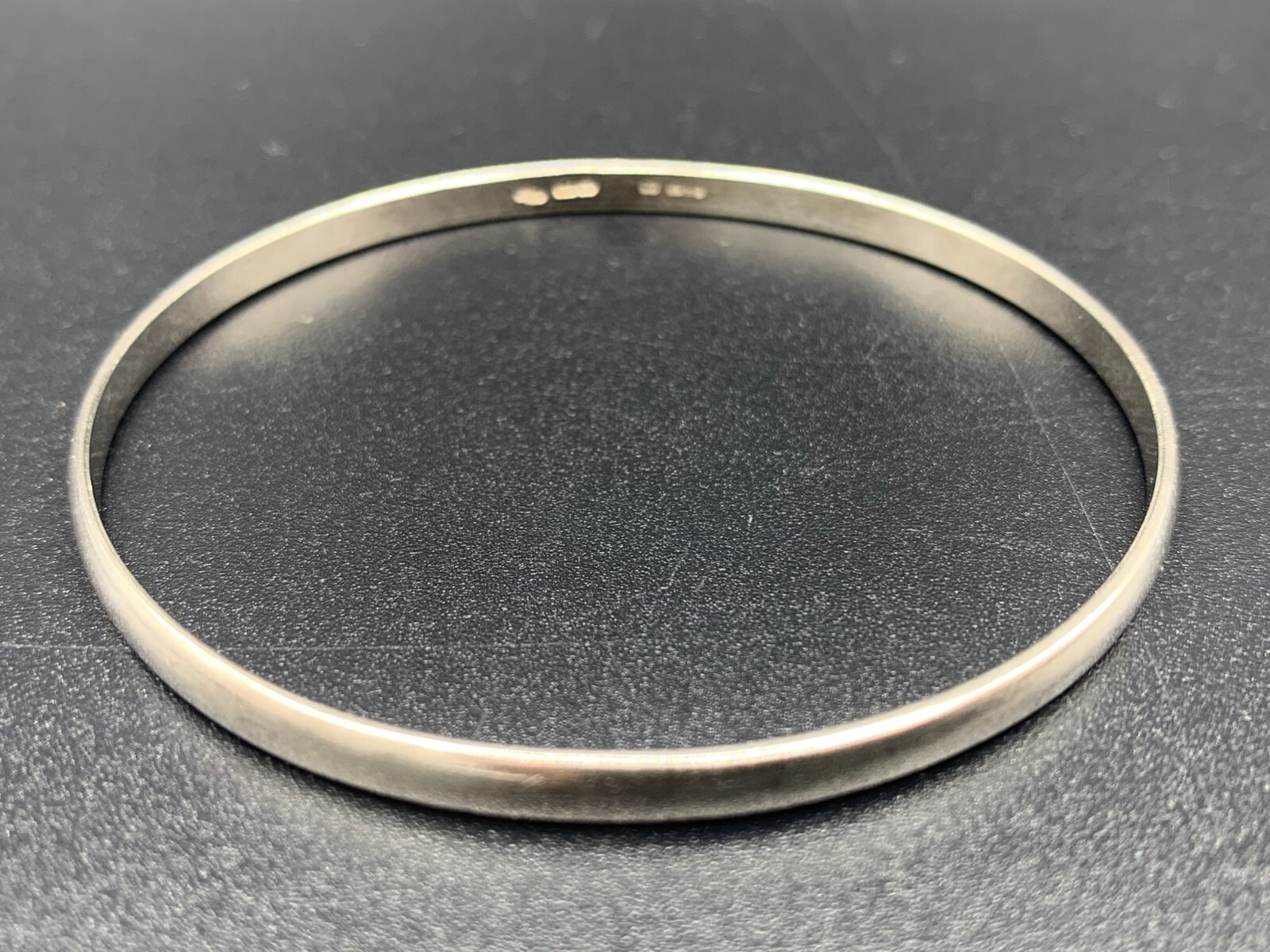 Vintage Estate QUINN Hallmarked .925 Sterling Silver Bangle