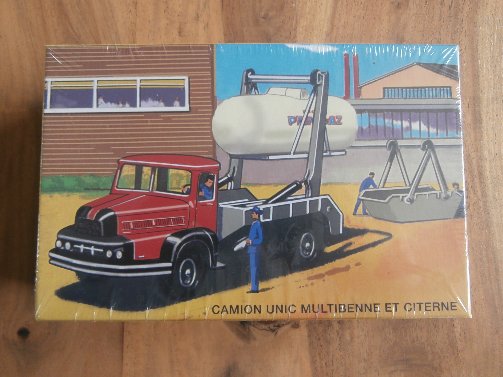 CAMION UNIC MULTIBENNE ET CITERNE REF 805 DINKY TOYS ATLAS