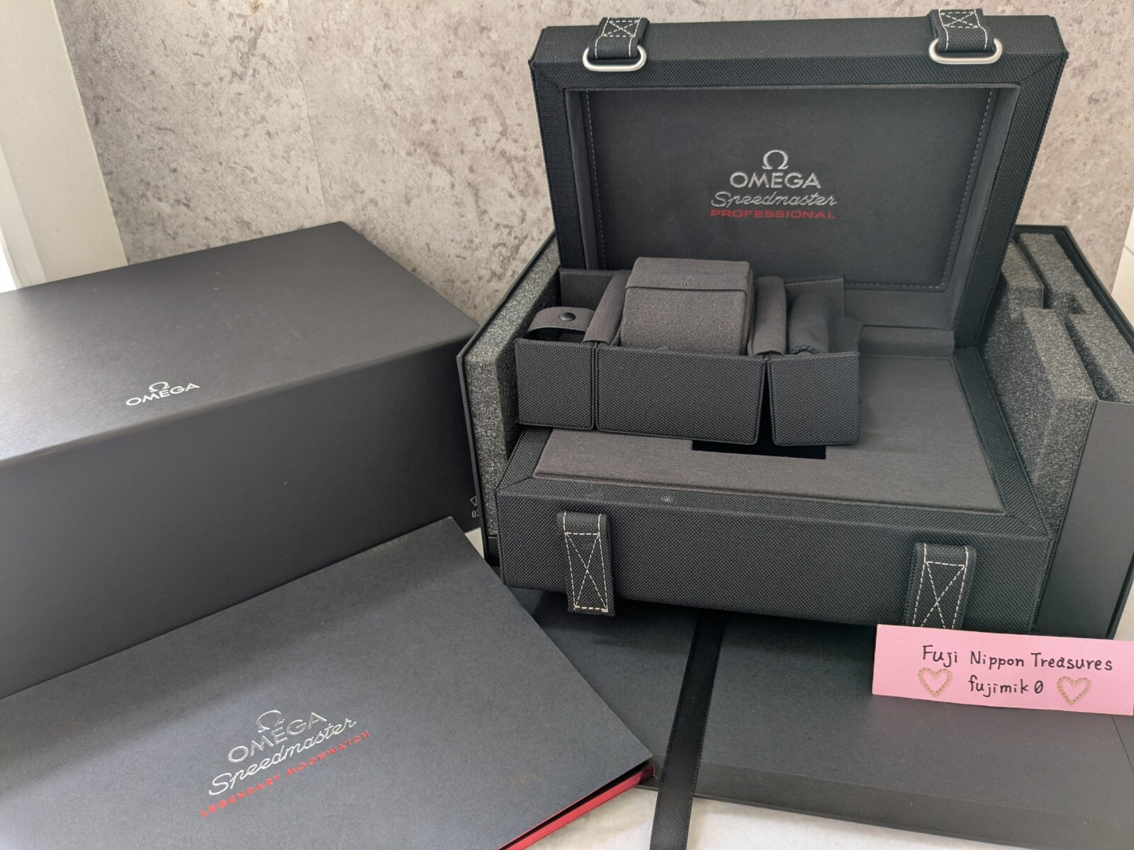 ΩOMEGA　ボックス ファインレザー ウォッチボックス, ブラック - 7070310013
