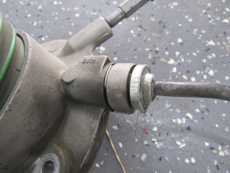 20052013 OEM Corvette C6 Clutch Master Cylinder Assy W Reservoir ST29