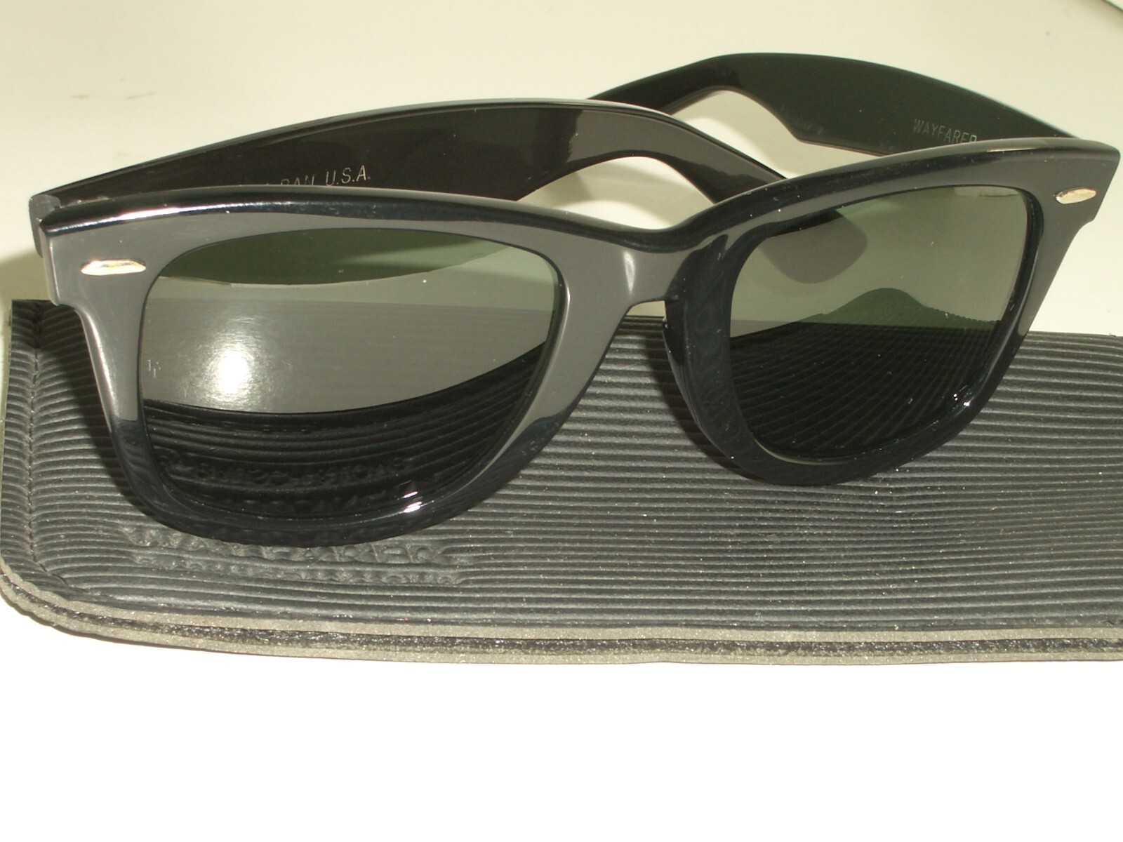 希少・米国製 レイバン L2008 Wayfarer ヴィンテージサングラス VINTAGE B&L RAY-BAN L2008 OOAS SHINY BLACK G15 UV WAYFARERS