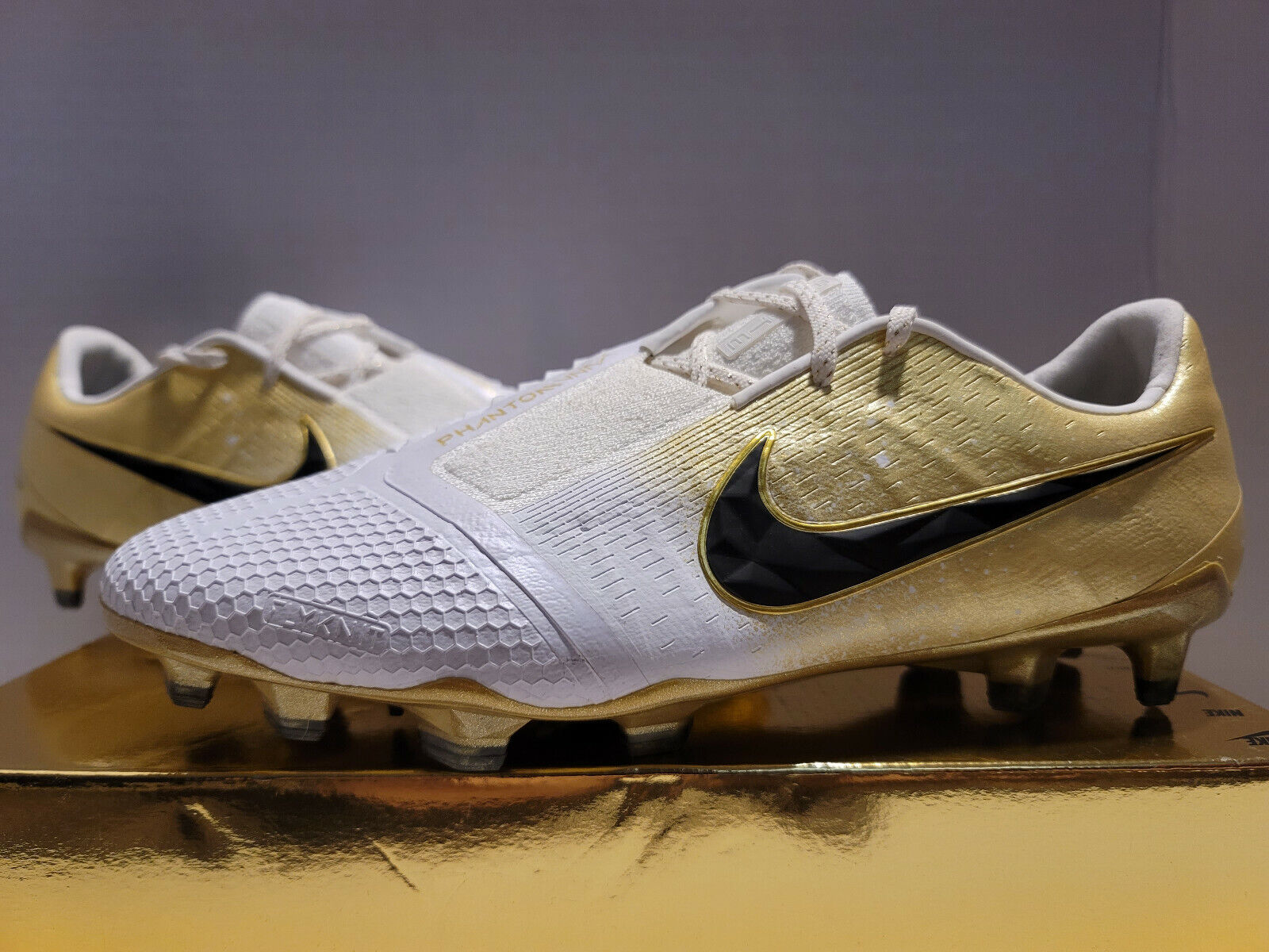 Nike Phantom Venom Elite SE FG Metallic Vivid Gold (CI1425 Nike Phantom Venom Elite SE FG Metallic Vivid Gold (CI1425