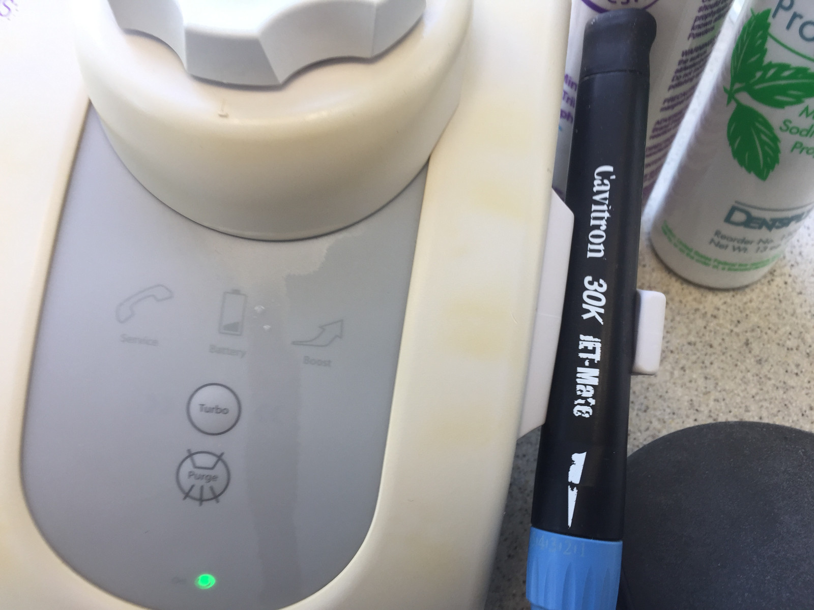 2014 DENTSPLY Cavitron Plus Ultrasonic Scaler and prophy jet