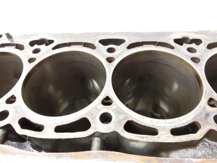 Audi A3 8P 08-13 TFSI 1,8 118KW BZB Motorblock für Motor Audi A3 8P 08-13 13.05.2008 06H103011H gebraucht Bild 5
