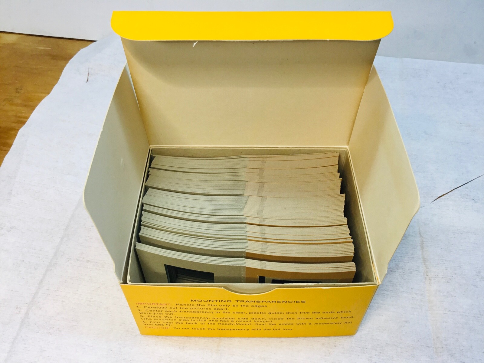 Kodak Ready Mounts for 135 Film B 205. P-315
