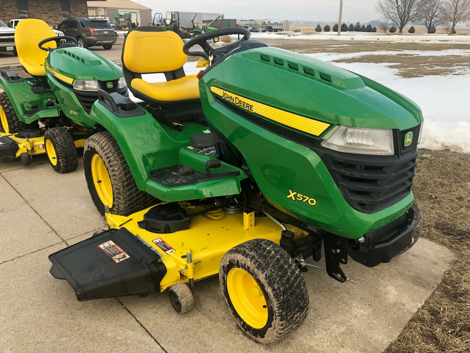 2016 John Deere X570 54A DECK TURF TIRES # 141462