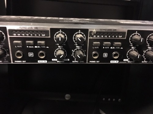Behringer PowerPlay Pro-XL HA4600 4-Channel Headphone+Mixing Amplifier
