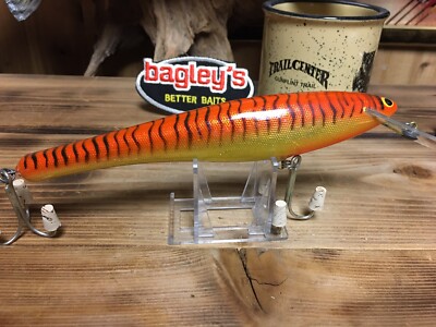 Vintage Bagley DB08 All Brass H2G Shark   King Mackerel Musky Fishing Lure