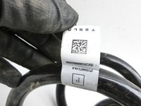 Tesla Model 3 Perf 20-23 2x Feder Fahrwerksfeder Performens Hinten Tesla Model 3 Perf 20-23 18.04.2023 1044472-04-A... Vorschau 6