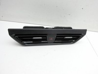 VW Tayron R41 Luftdusche Luftdüse Mitte VW Tayron R41 20.08.2025 gebraucht Vorschau 2