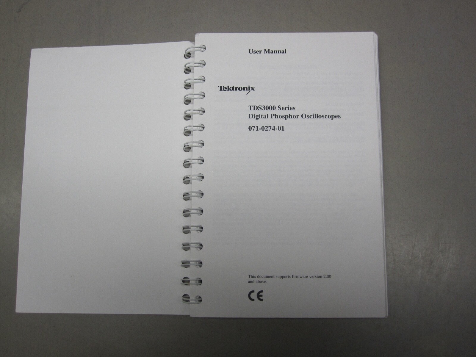 Tektronix TDS3000 Series Digital Phospor Oscilloscope 070-0274-01