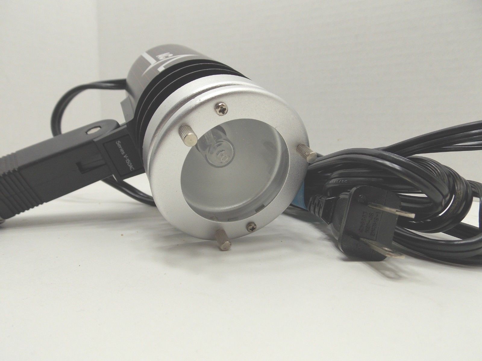 Harwood V-150AC series Camera Movie Light