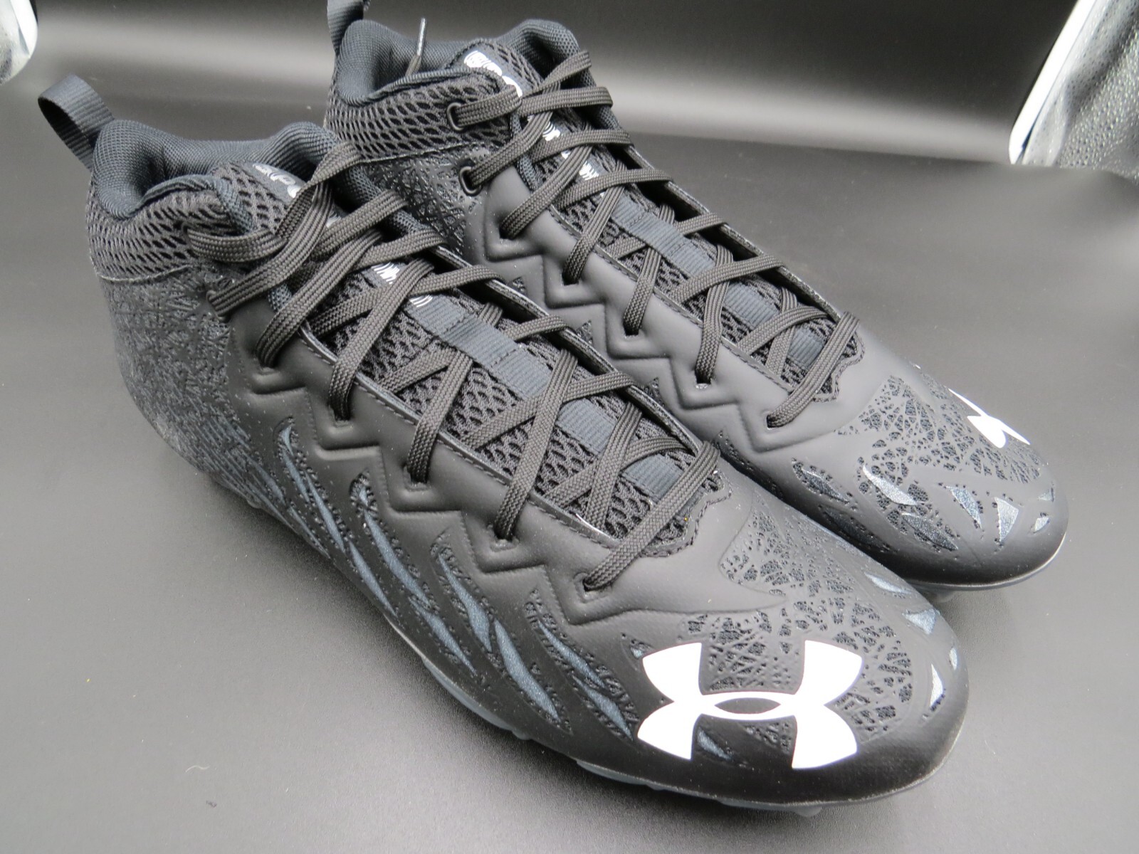 Under Armour UA Spotlight スパイク UA SPOTLIGHT CLONE 4.0 MC 2024モデル アメフト スパイク | END