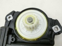 Suzuki Kizashi 09-16 Schiebedachmotor Suzuki Kizashi 09-16 15.09.2011 78710-57L00 471701-10100 233100-0520 gebraucht Vorschau 5