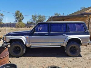 Nissan patrol 1993 года