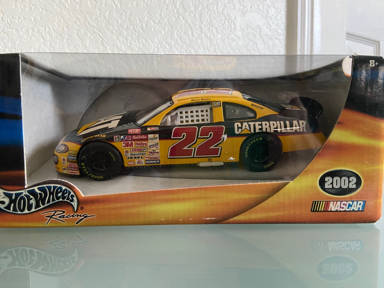 ホットウィール　NASCAR ハードケース　ヘンドリック ホットウィール NASCAR ハードケース ヘンドリック - メルカリ