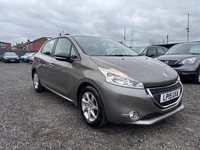 2015 Peugeot 208 1.2 Petrol 5 door