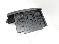 VW Touran 1T 06-10 CNG 2,0 80KW Unter Ablagefach Unterbaufach Fach Sitz Rechts Vorne VW Touran 1T 06-10 06.08.2007... Vorschau 5